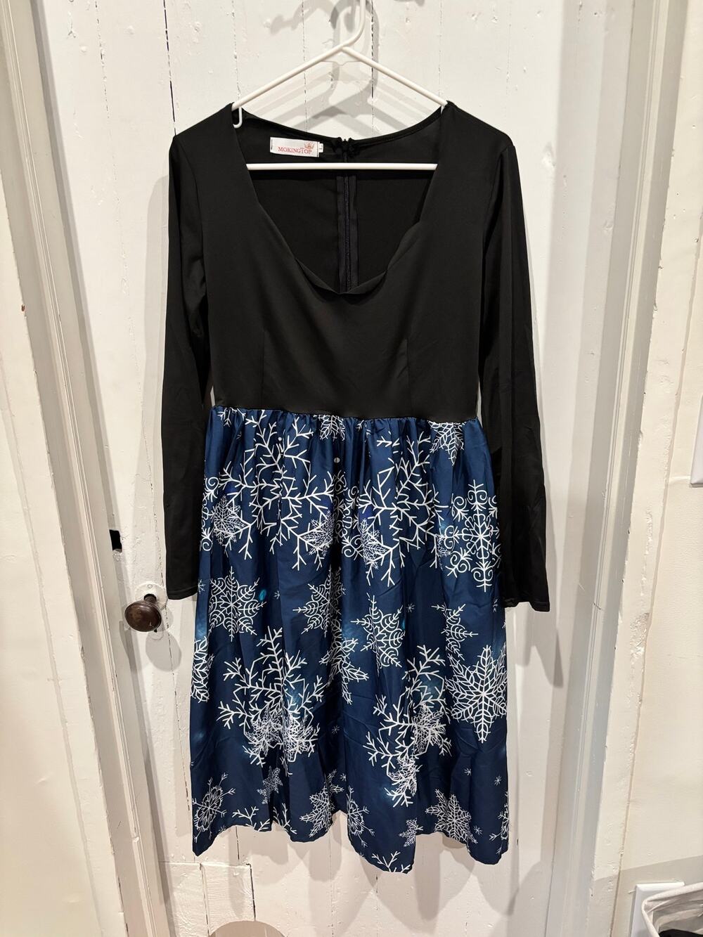 Moking Top Long Sleeve Casual Winter Snowflake Dress size large
